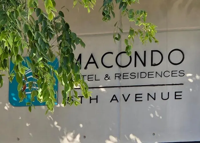 Macondo 1br Rooftop Pool, Parking & Wi-fi * Playa del Carmen
